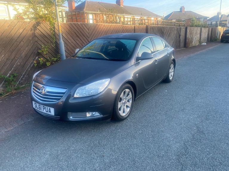 2012 VAUXHALL INSIGNIA SRI NAV 170 2.0 CDTI *** LOW MILES ***