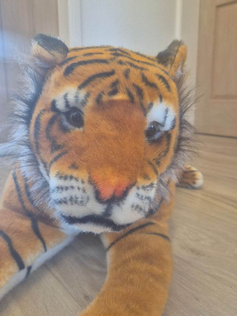 Melissa & Doug giant tiger soft toy