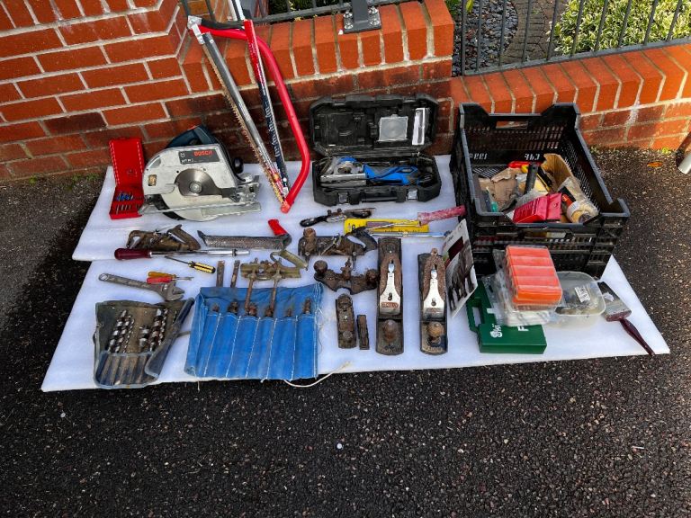 Large Collection of Hand and Power Tools – Bosch Circular Saw Included