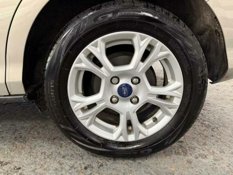 2014 Ford B-MAX 1.0T EcoBoost Zetec Euro 5 5dr MPV Petrol Manual