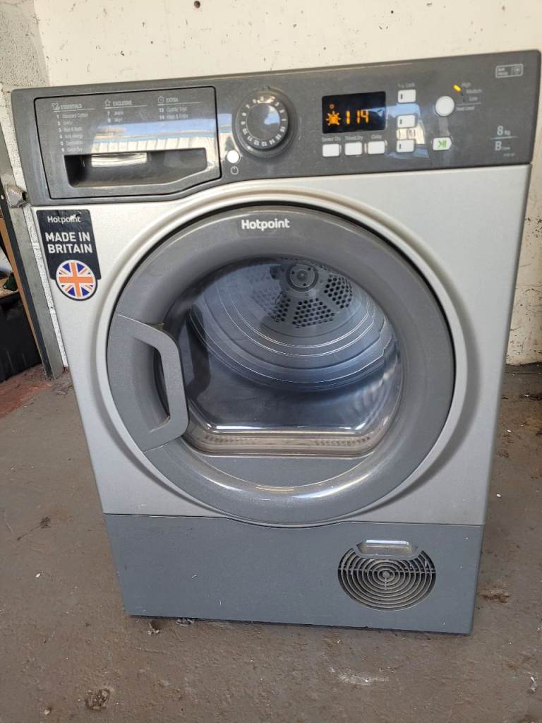 8KG HOTPOINT DIGITAL SENSOR CONDENSER TUMBLE DRYER IN GREY