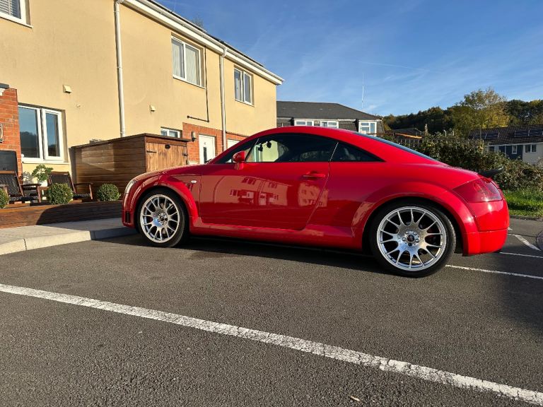Audi, TT, 3.2 V6 Rare Manual low miles. 