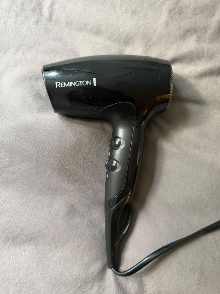 Remington Hair Dryer – Black, Good Condition