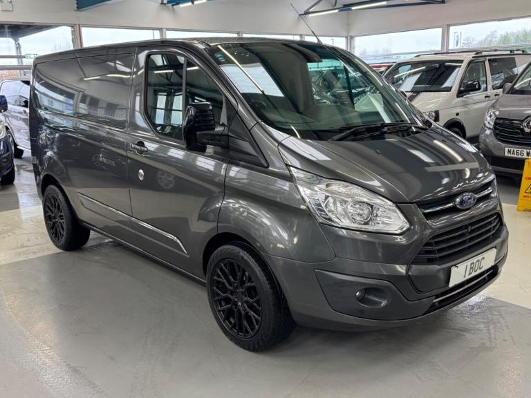 2017 Ford Transit Custom 2.0 TDCi 130ps Low Roof Limited Van PANEL VAN DIESEL Manual