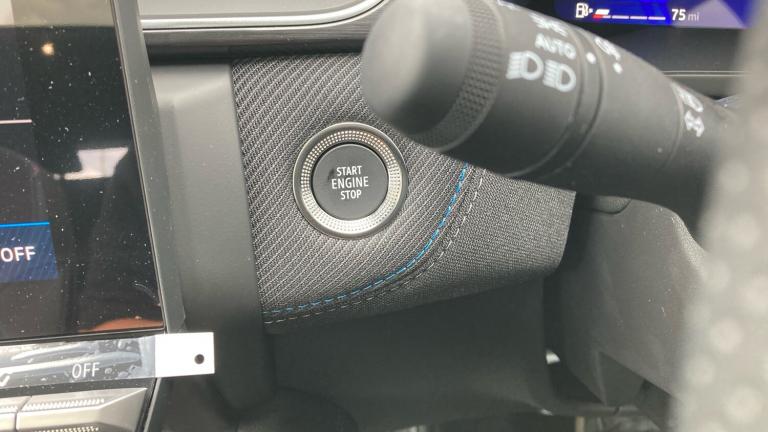 2025 Renault Symbioz 1.8 E-Tech FHEV 160 Iconic Esprit Alpine 5dr Auto Hybrid Estate Estate Hybri...