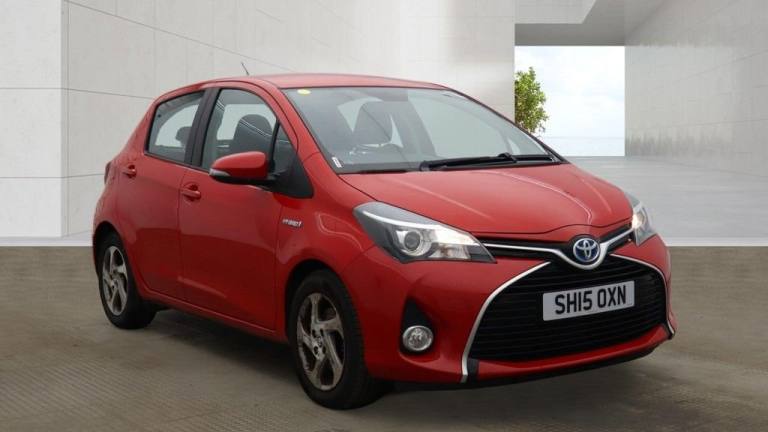 2015 Toyota Yaris 1.5 VVT-h Icon Hatchback 5dr Petrol Hybrid E-CVT Euro 6 (101 ps) Hatchback PETR...
