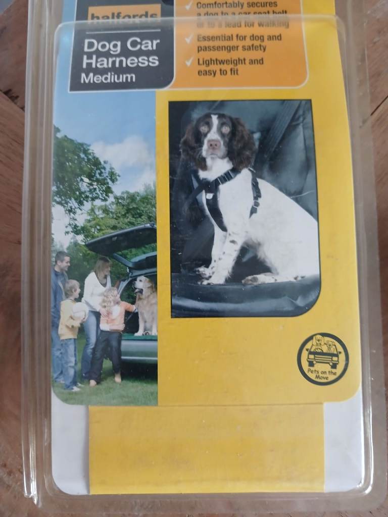Halfords Dog Car Harness