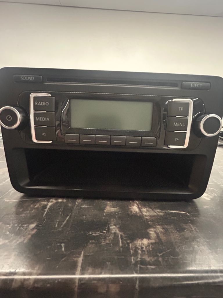 2009 golf mark 6 original car multimedia system Pre-owned 