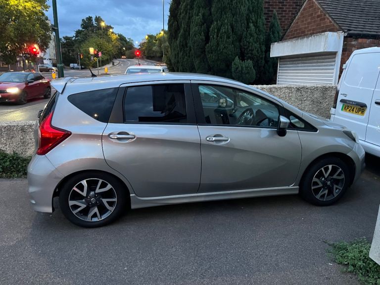 Nissan Note Tekna 1.5 Diesel MPV, 2015 89mpg! £20 tax