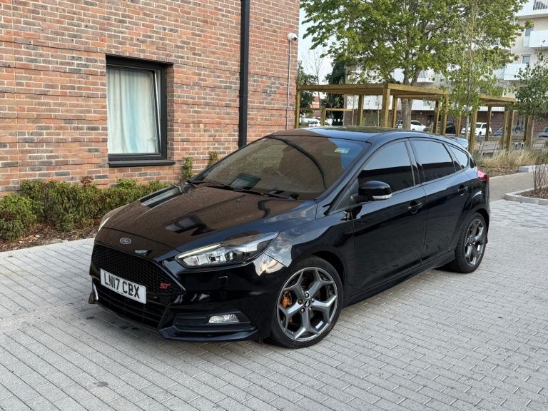 2017 Ford Focus 2.0 TDCi 185 ST-3 5dr HATCHBACK Diesel Manual