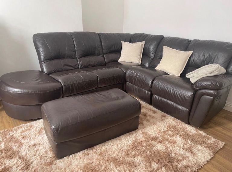 Moving Abroad Sale – Everything Must Go - Leather Corner Sofa