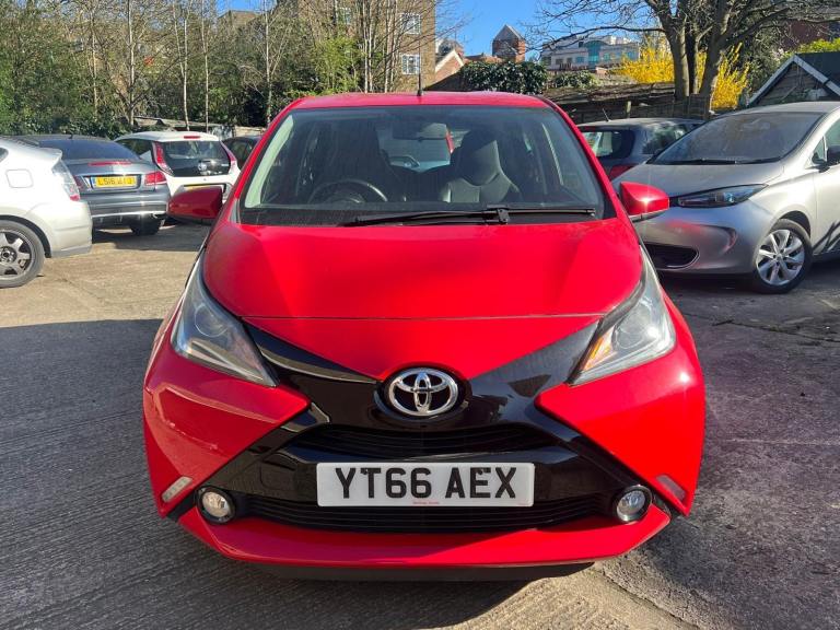 Toyota, AYGO, Hatchback, 2016, Manual, 998 (cc), 5 doors