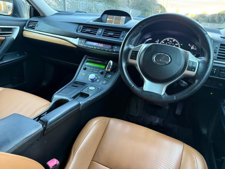 2013 Lexus CT 1.8 200h Advance CVT Euro 5 (s/s) 5dr HATCHBACK Petrol/Electric Hybrid Automatic