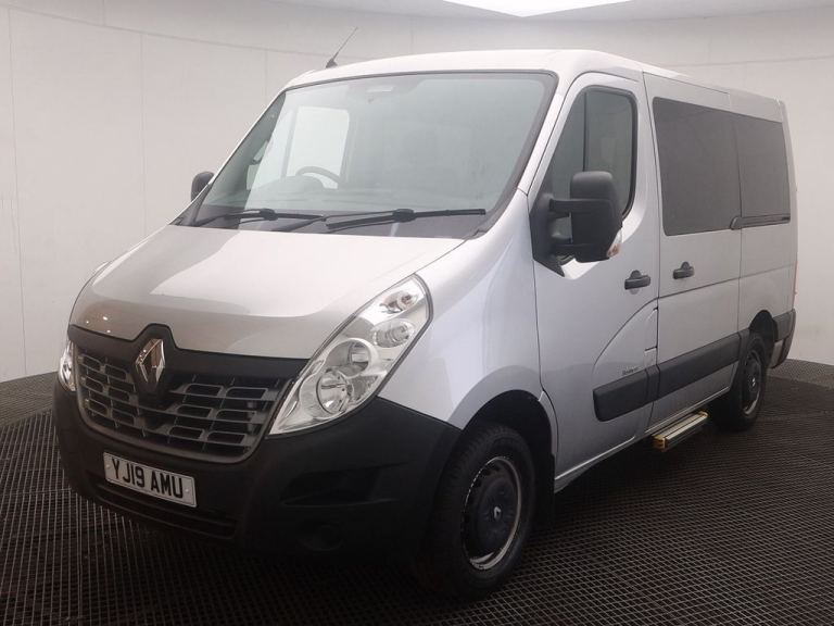 2019 Renault Master SL28dCi 110 Business CAMPER/MINIBUS/WHEELCHAIR ACCESSIBLE WAV PANEL VAN Diese...