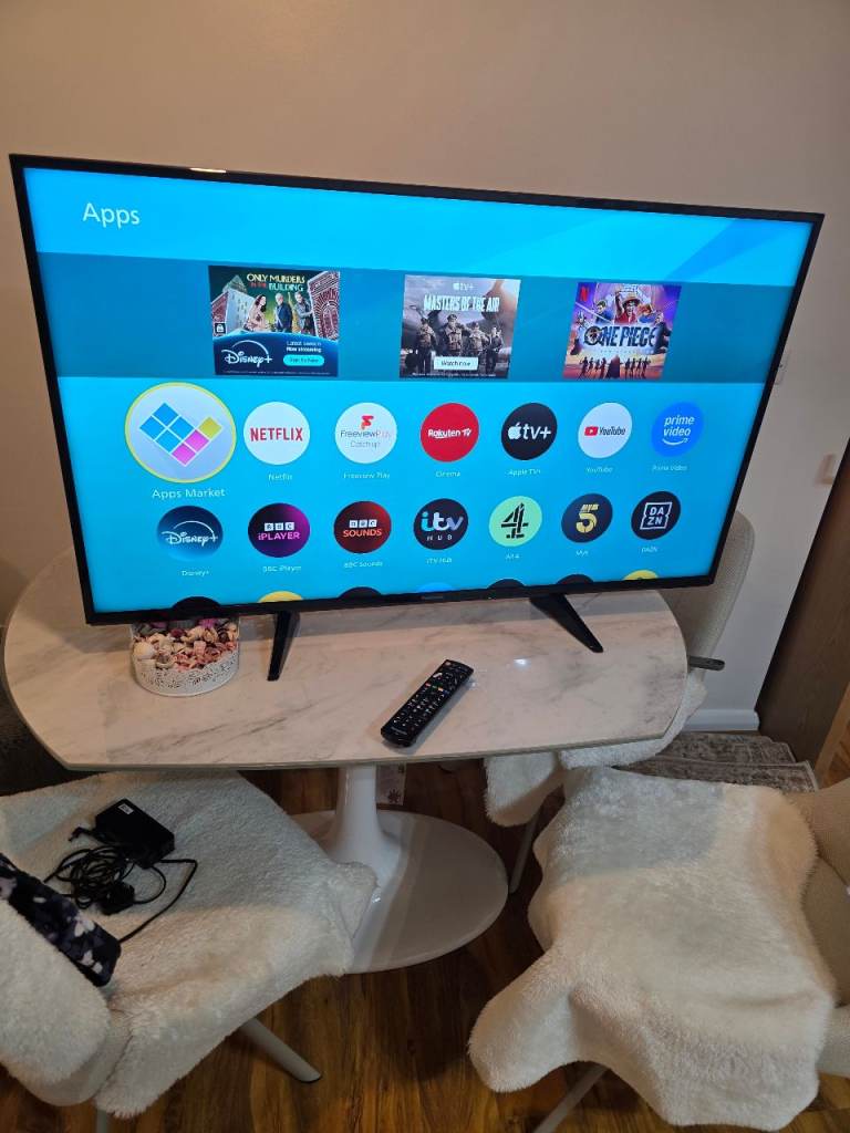 Panasonic 49"inch smart tv 4k 