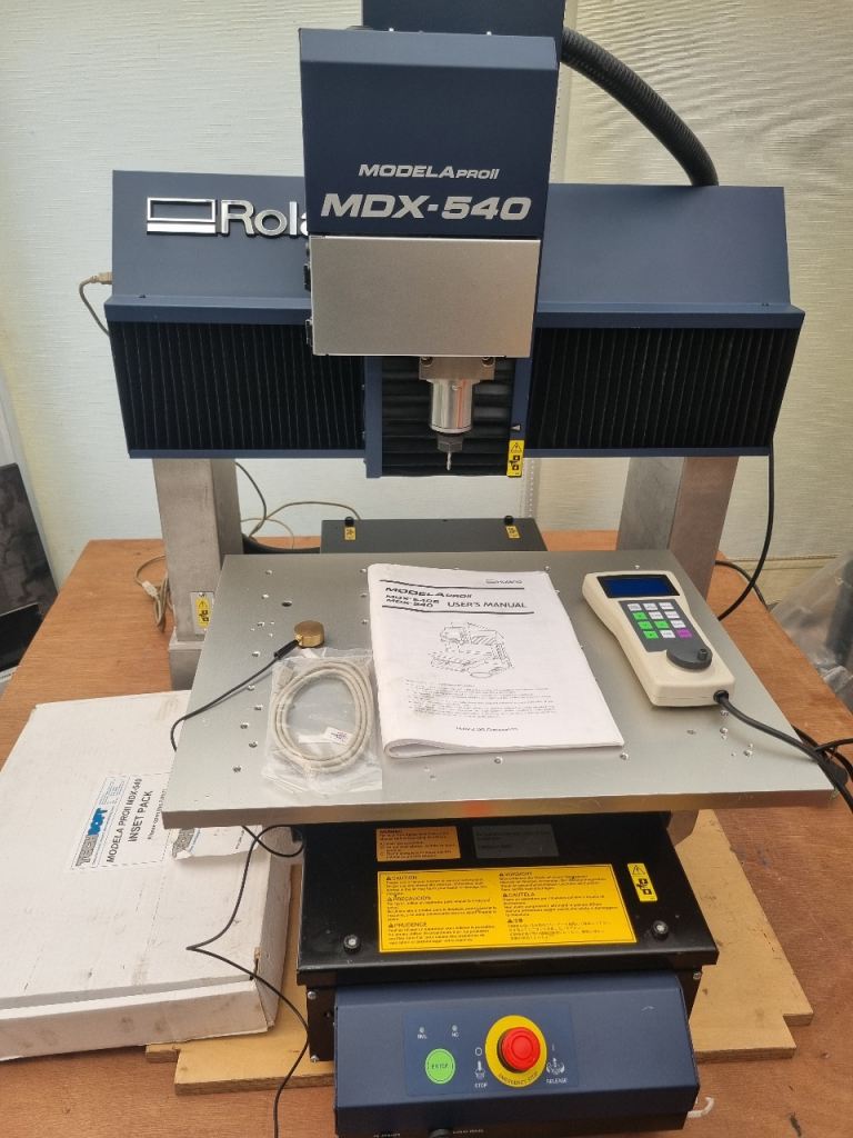 Roland cnc MDX 540 Modela Pro II 3D CNC Milling Engraving Machine