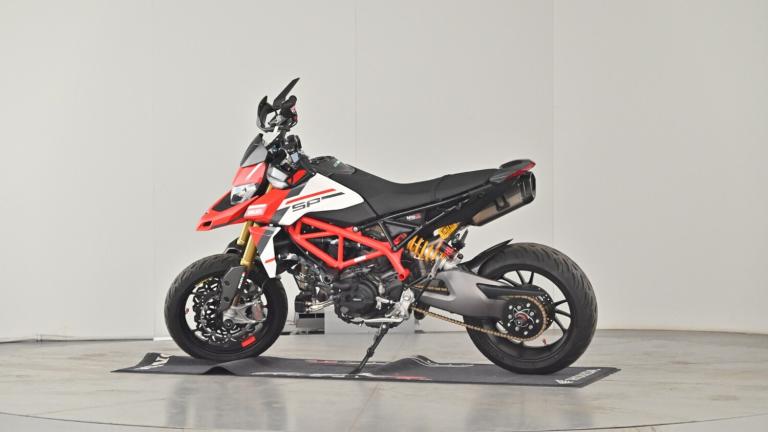 2021 Ducati HYPERMOTARD Hypermotard 950 SP Naked PETROL Manual