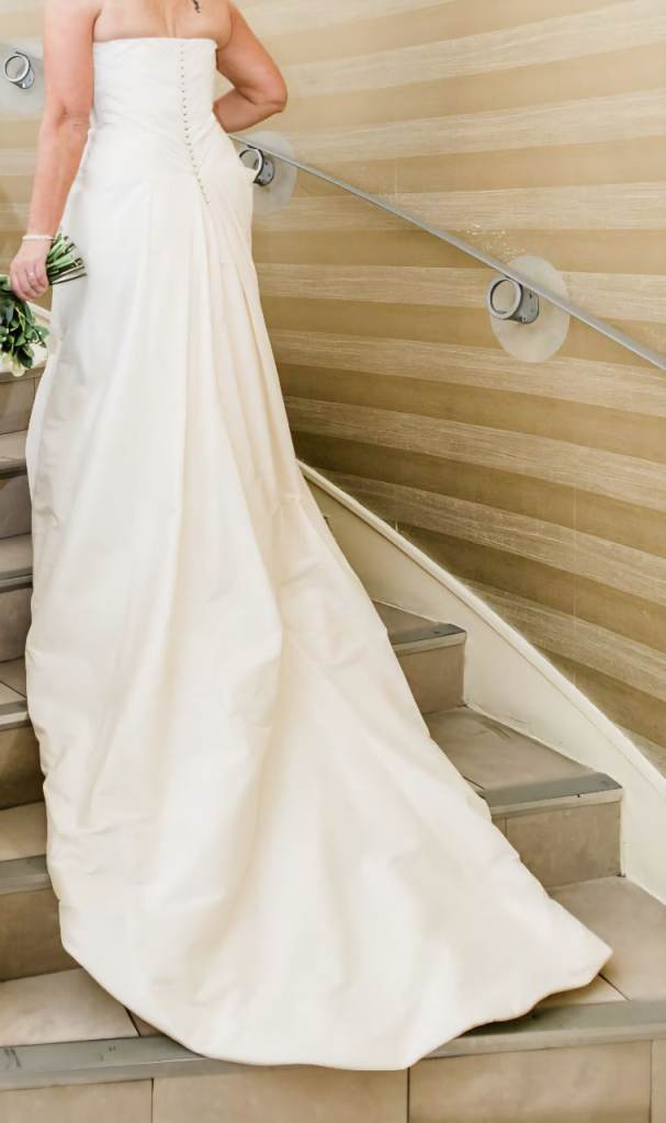 Ivory wedding dress size 14