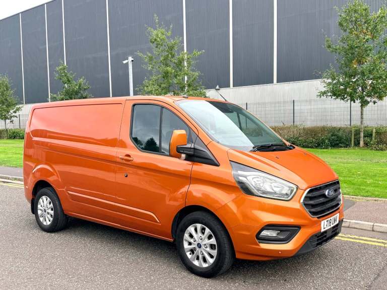 2018/18 FORD TRANSIT CUSTOM LIMITED 2.0 TDCI 130 PS 6 SPEED-L1H1 SWB-GLOW ORANGE