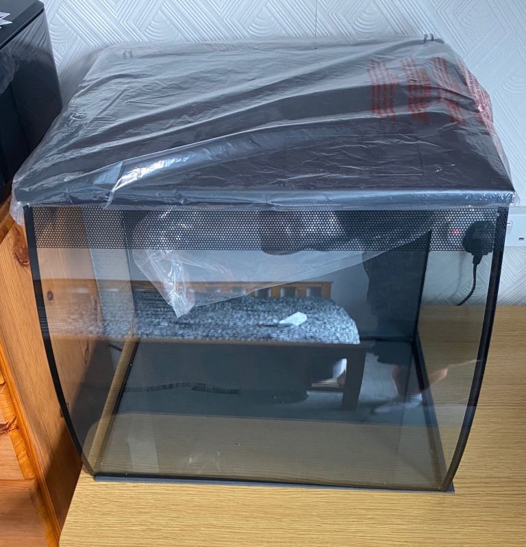 Fluval Flex 2.0 version 57 Ltr Aquarium