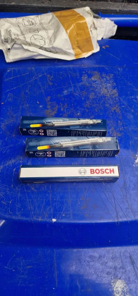 Bosch Glow plugs x3, vw t4, fit various models 0250212009
