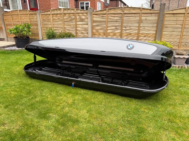Genuine BMW large roof box and roof rails for X5 or 520 Estate 