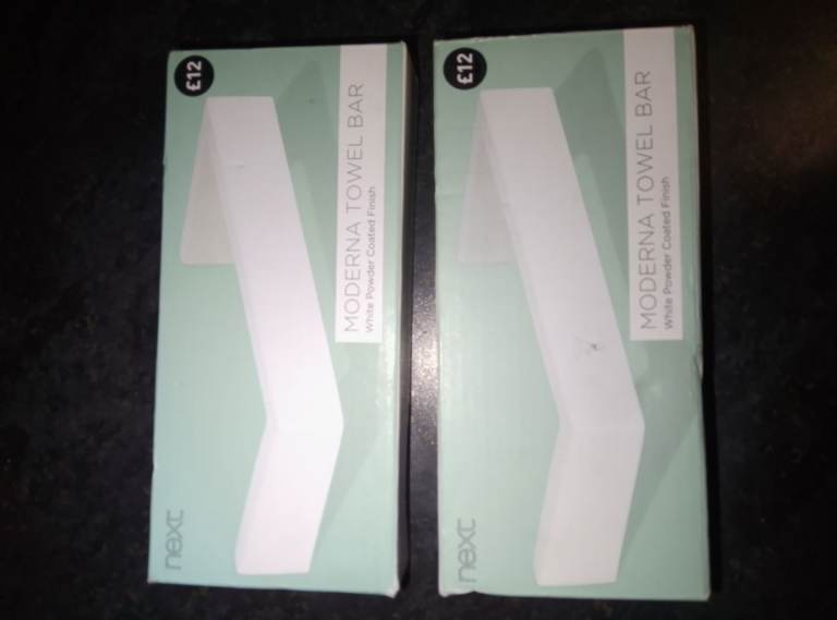 2x next towel bars