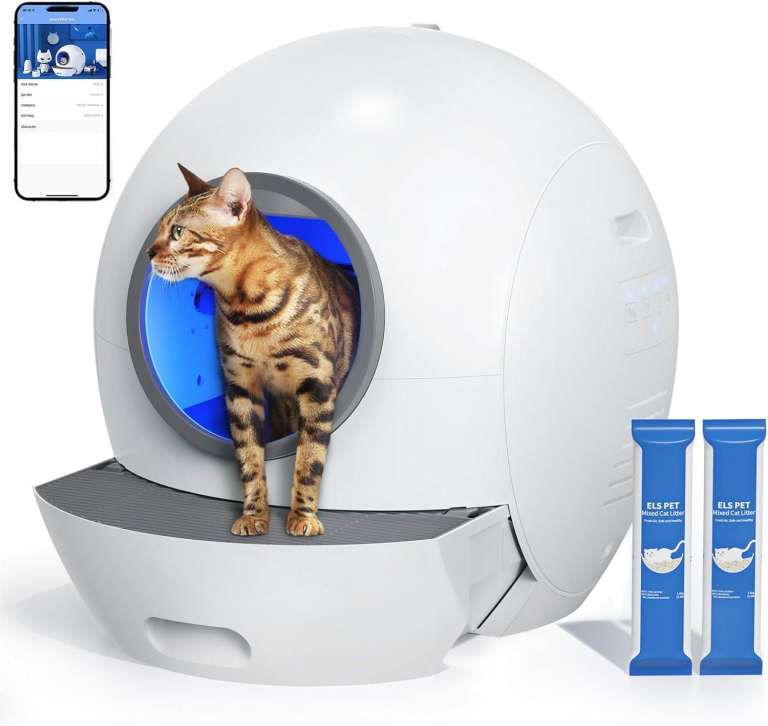 ELS SPACESHIP MODEL, CAT LITTER BOX AND SCRATCH TREE