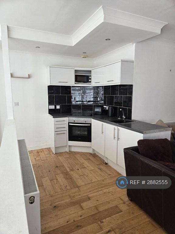 1 bedroom flat in Weensland Road, Hawick, TD9 (1 bed) (#2882555)