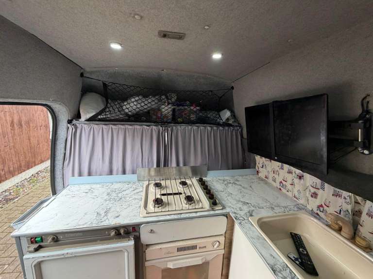 Ford, TRANSIT, Panel Van, 2005, Manual, 2402 (cc)