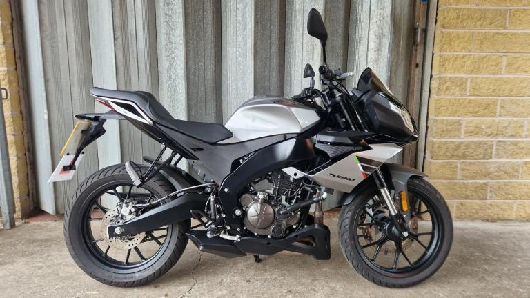 Aprilia Tuono 125, 2023, 691 Miles, Immaculate Condition, 1 Owner