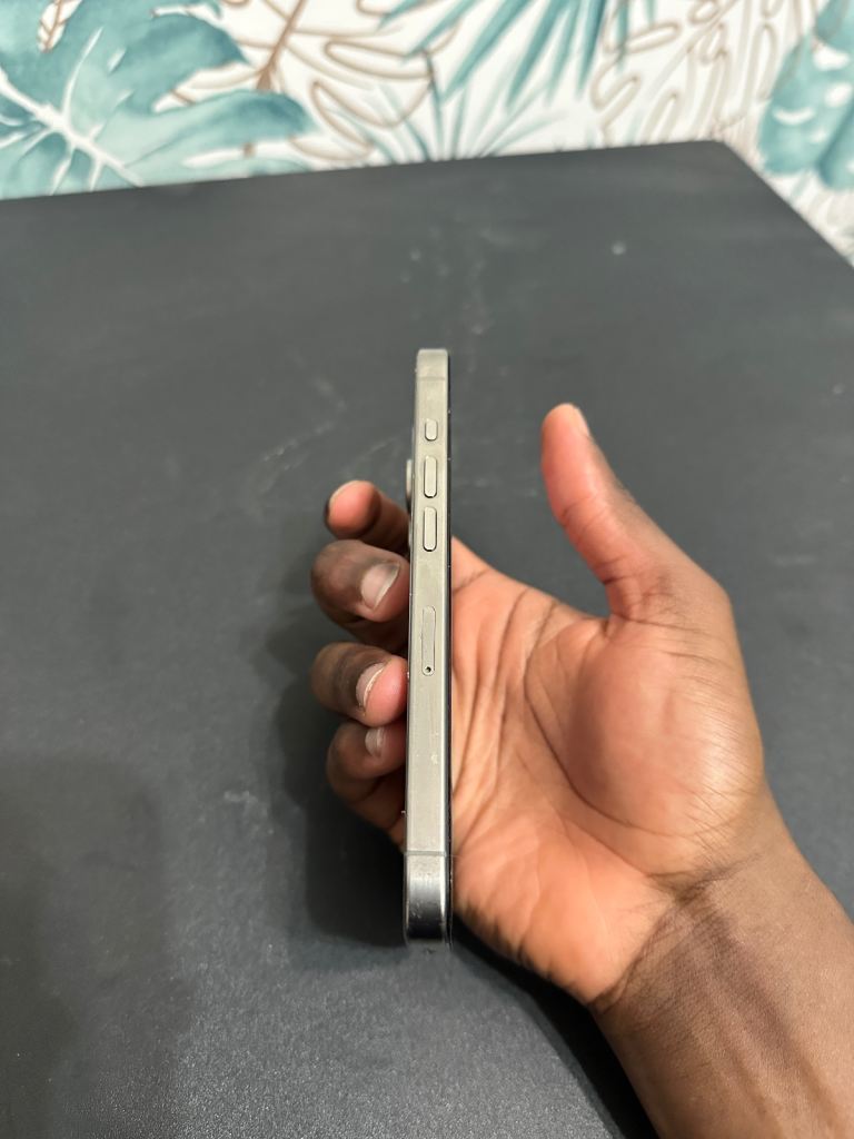 iPhone 15 Pro Unlocked