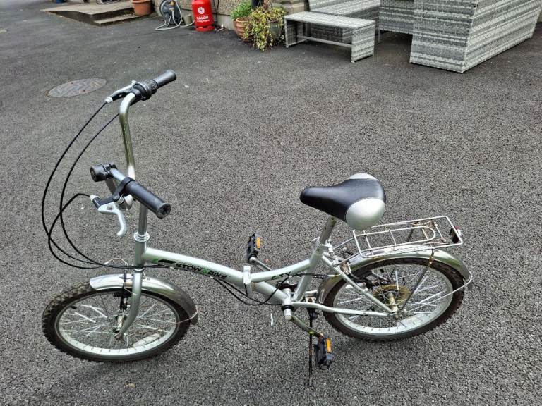 Stowaway Folding City Bike. 