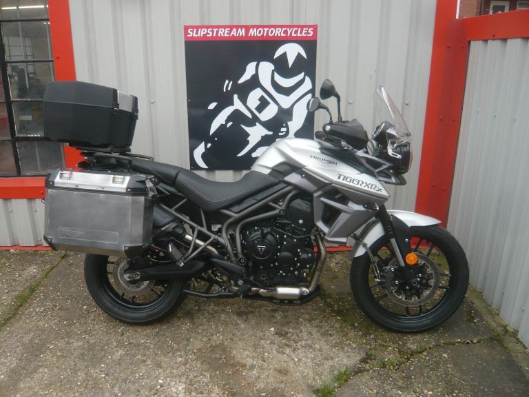 Triumph Tiger 800 XRX 2017 ONLY 6K FSH Adventure Sport Touring Bike 850 T XC 900