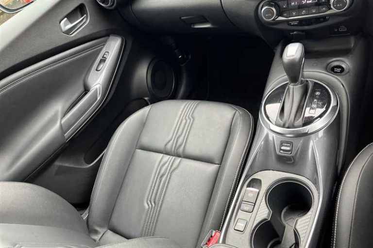 2022 Nissan Juke 1.6 HYBRID TEKNA 5DR AUTO Hatchback Hybrid Automatic