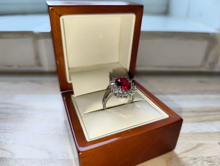 925 Silver Halmarked Red Ruby Sapphire Ring 