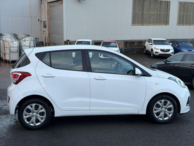 2015 Hyundai i10 1.0 SE Euro 5 5dr HATCHBACK Petrol Manual