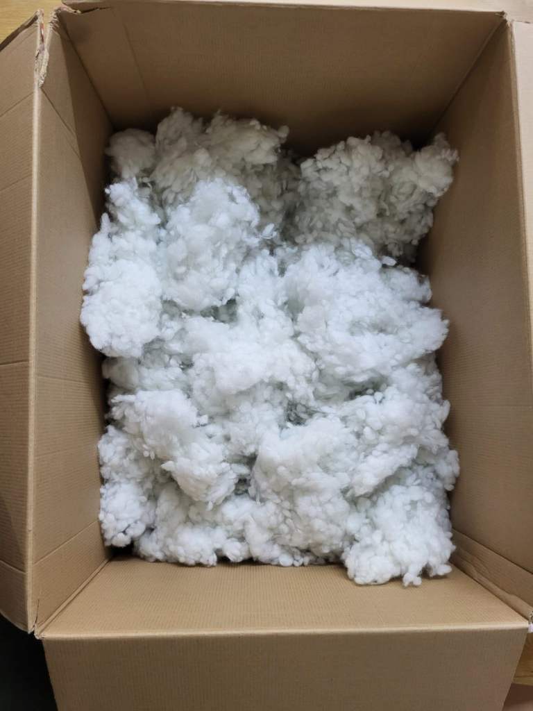 Premium Soft Non-Allergenic Polyester Ball Fiber Filled Toys Cushions & Crafts