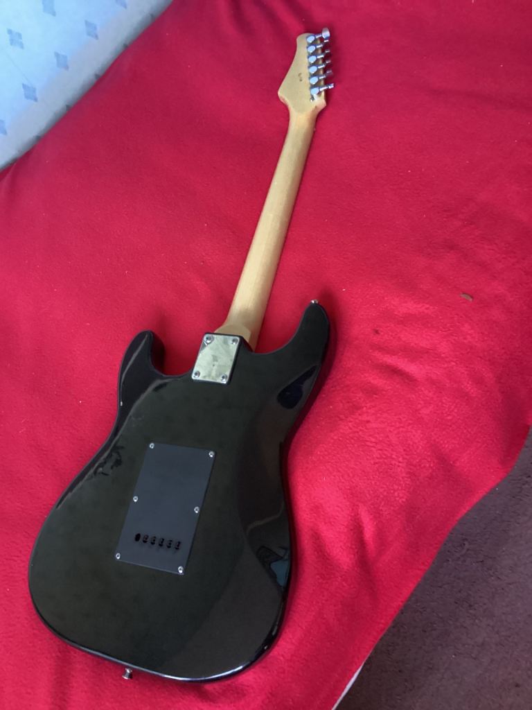 Electric guitar
