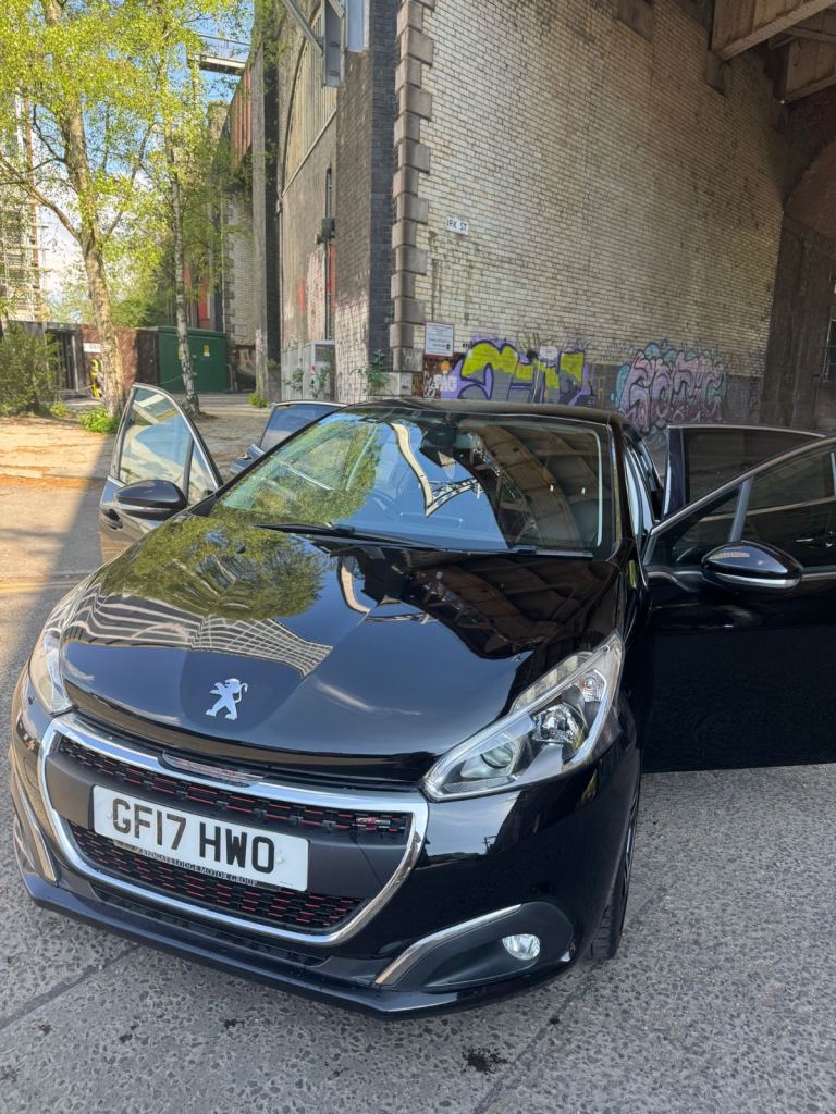Peugeot, 208, Hatchback, 2017, Manual, 1199 (cc), 5 doors