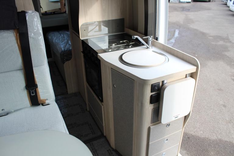 Elddis Autoquest CV40 Magnum GTV DIESEL MANUAL 2025