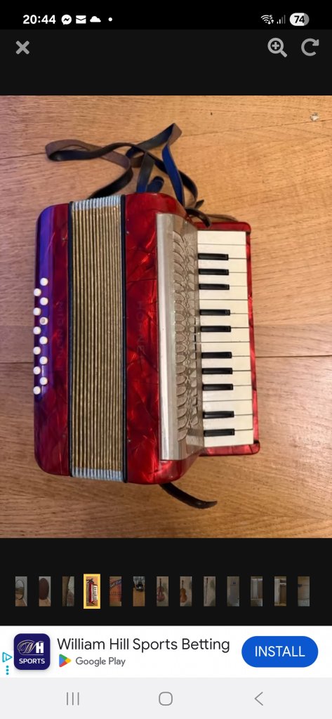 Hohner Mignon ii Accordion Piano 