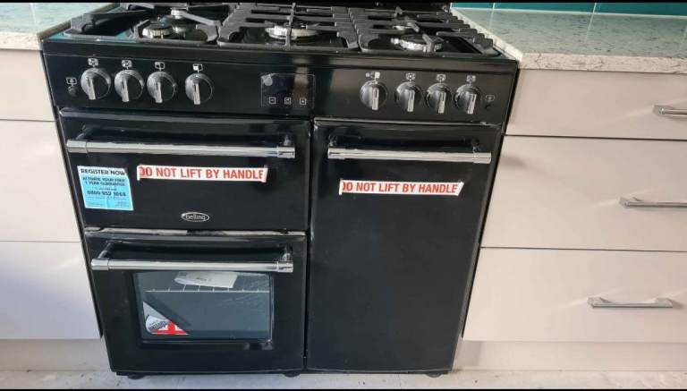 Belling gas cooker