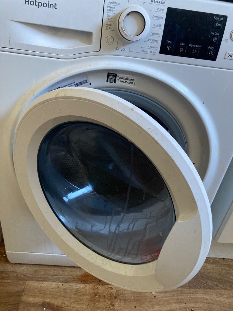 Hotpoint washer dryer 
