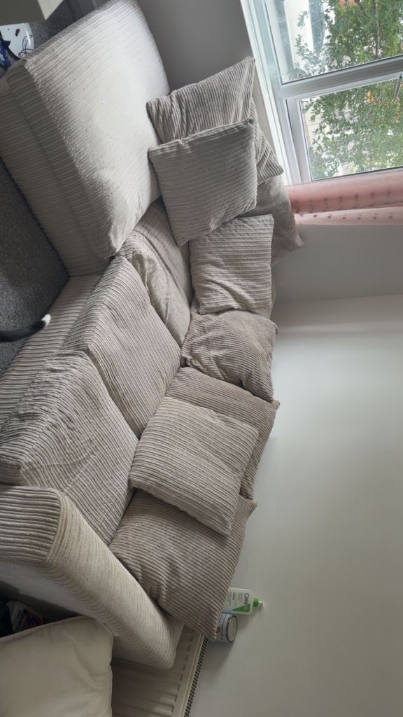 Free corner sofa 