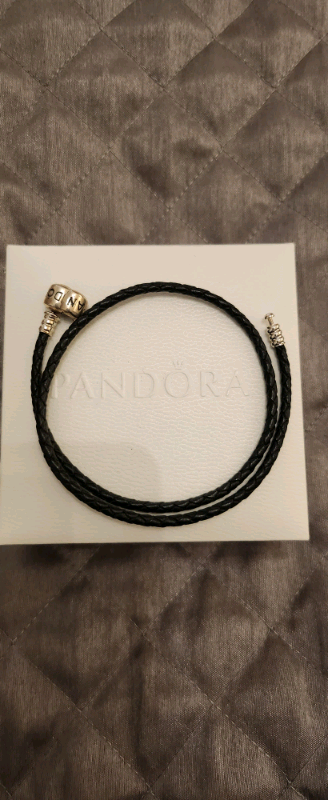 Pandora women's leather bracelet 