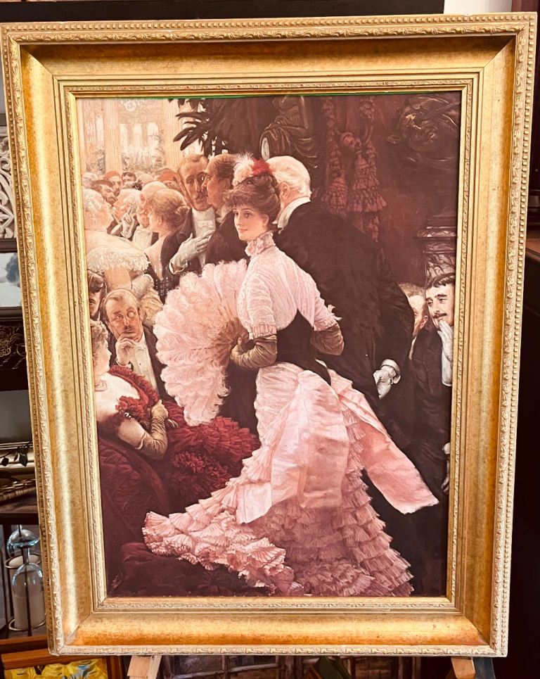 Large Framed Print 'Parisian Lady' - Gold Frame
