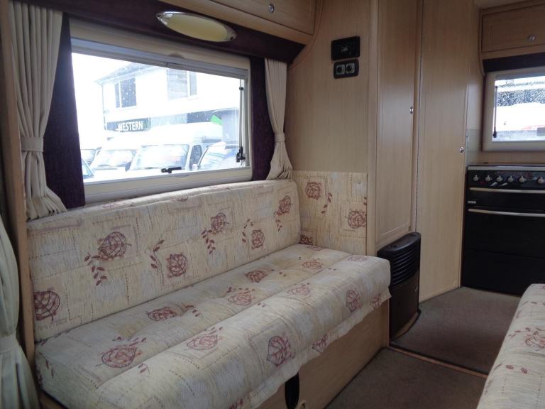 Auto-Sleepers Nuevo 2 Berth Peugeot Boxer DIESEL MANUAL 2004