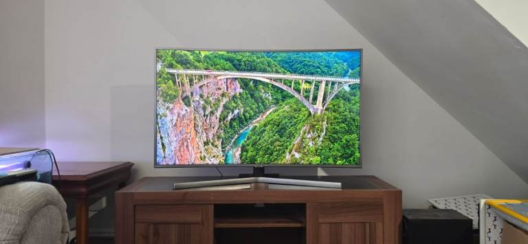 49 inch Samsung Curve 4K UHD Smart TV
