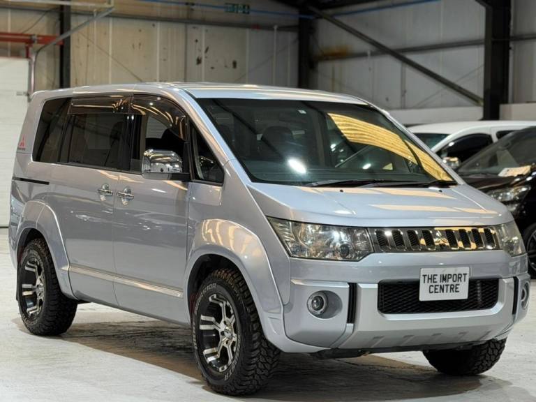2008 Mitsubishi Delica D5 2.4 CHAMONIX With LIFT Kit PETROL 4WD AUTO 7 SEATS ULEZ MPV Petrol Auto...